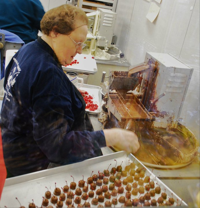 Trips 'n Toys Tanner's Pecans & Candies Mobile, AL