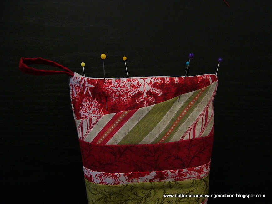 Buttercream and a Sewing Machine: December 2011