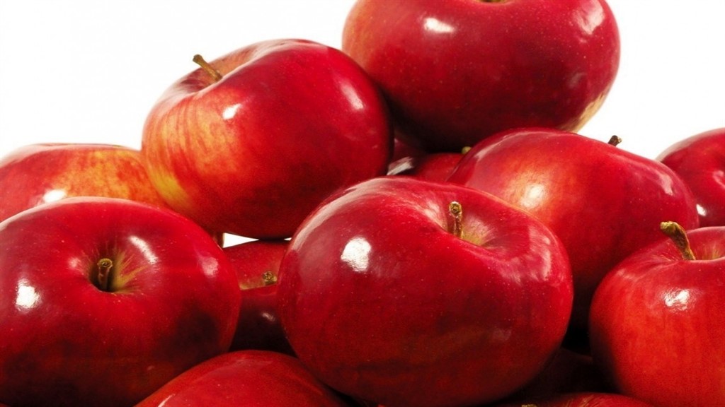Приснилось яблоко красное. Идеальное яблоко. Снятся красные яблоки. Сонник яблоки красные большие много.
