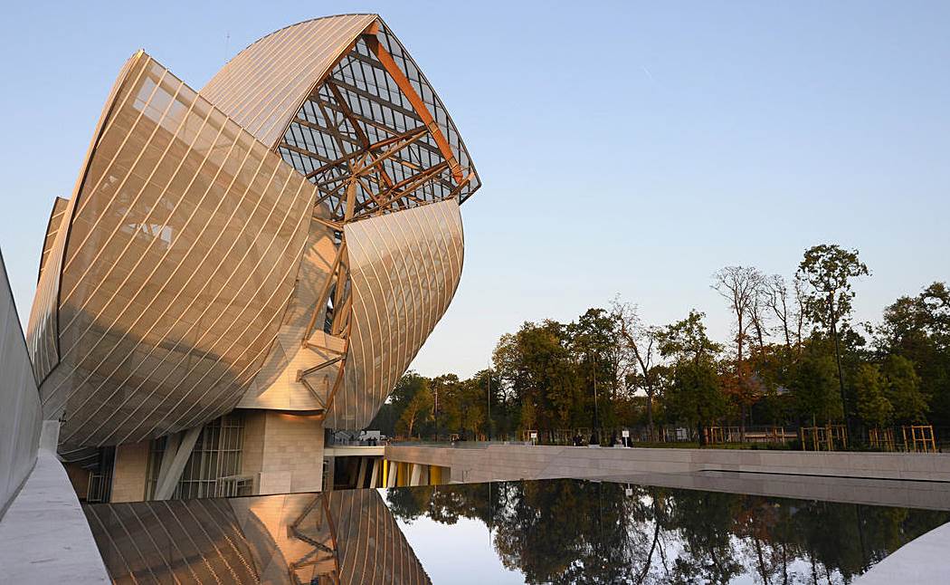 Fondation Louis Vuitton Paris by Frank Gehry