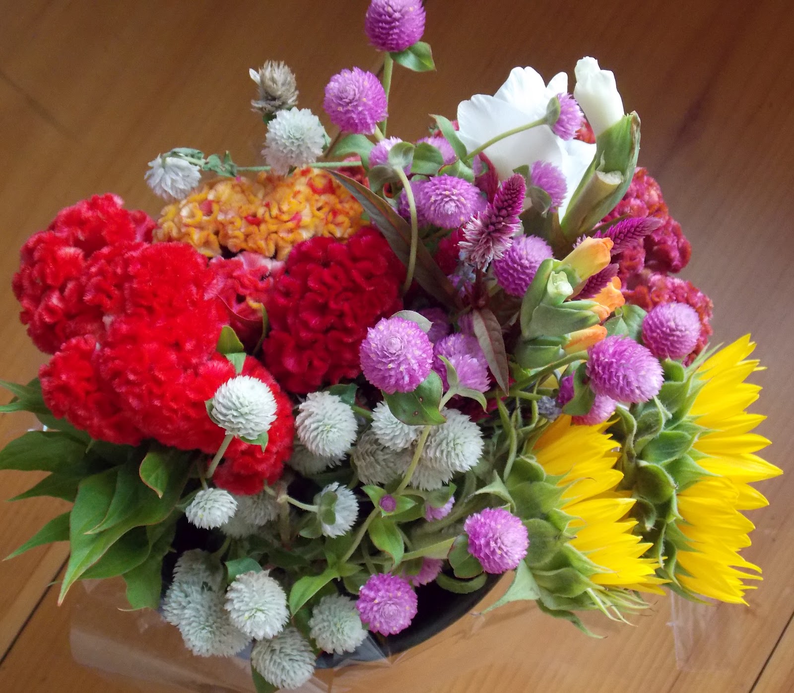 flower flinging Mixed Bouquets, mixed results....