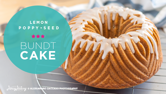 ciambellone al limone e semi di papavero • lemon poppy seed bundt cake