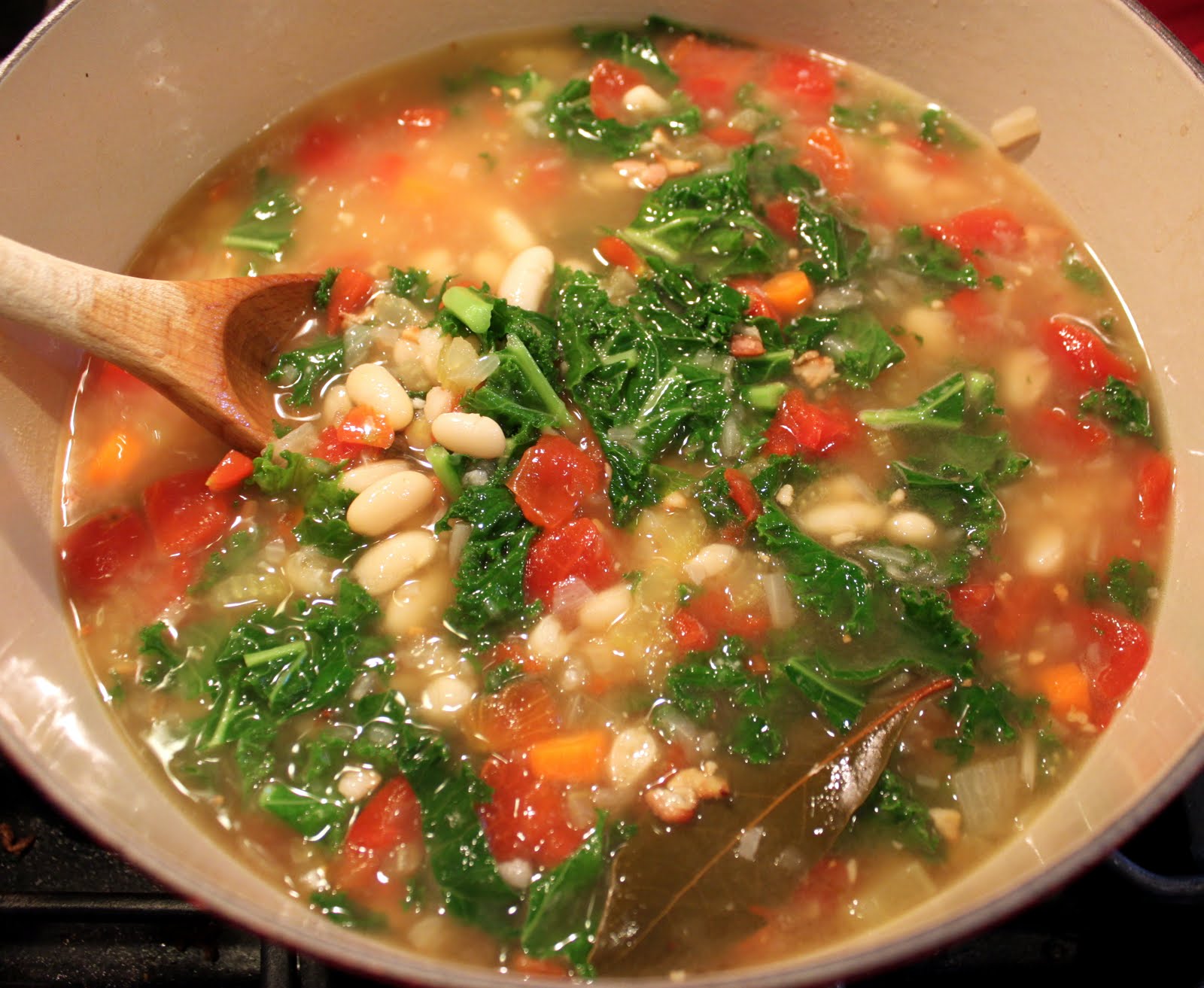 Design...Stat: A Very Hearty Tuscan White Bean Soup