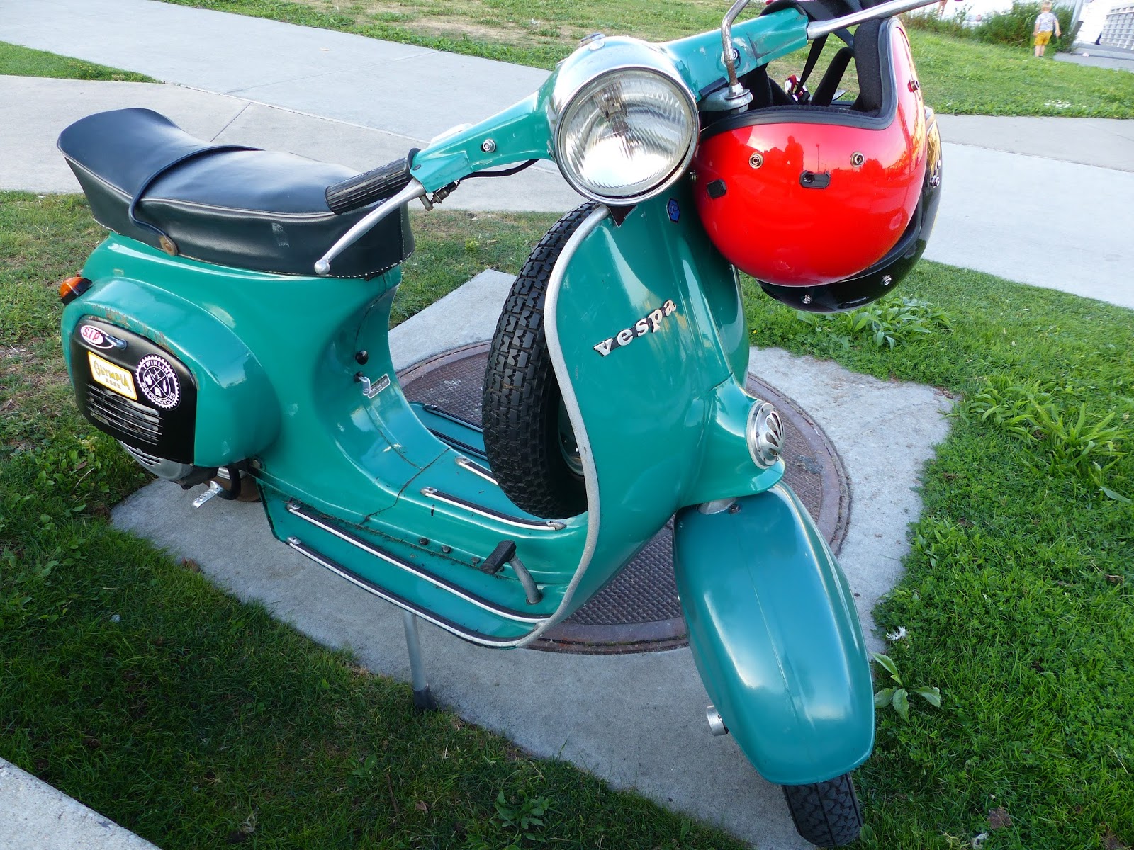 OldMotoDude Vespa 90 Scooter spotted in Seattle, Wa.