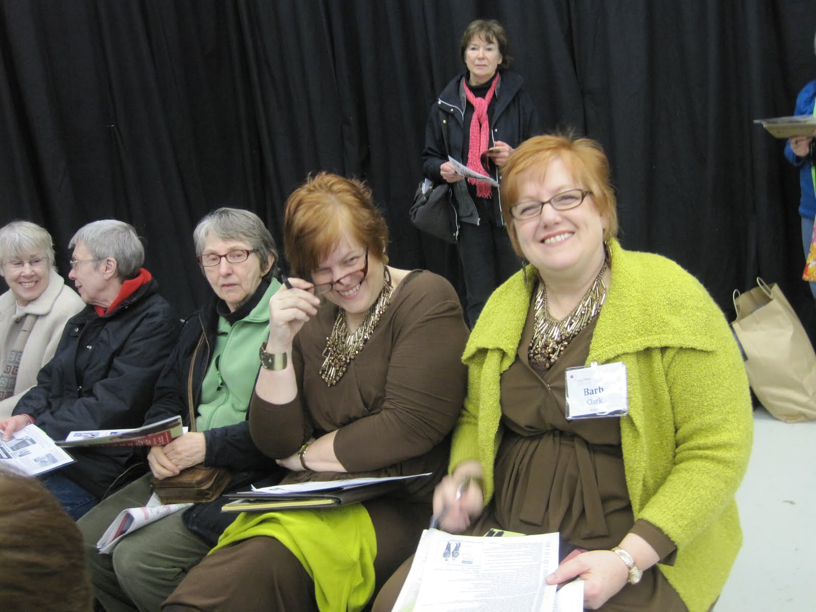 Sewingandstitcheryexpo: Sewing Sisters and Cousins?