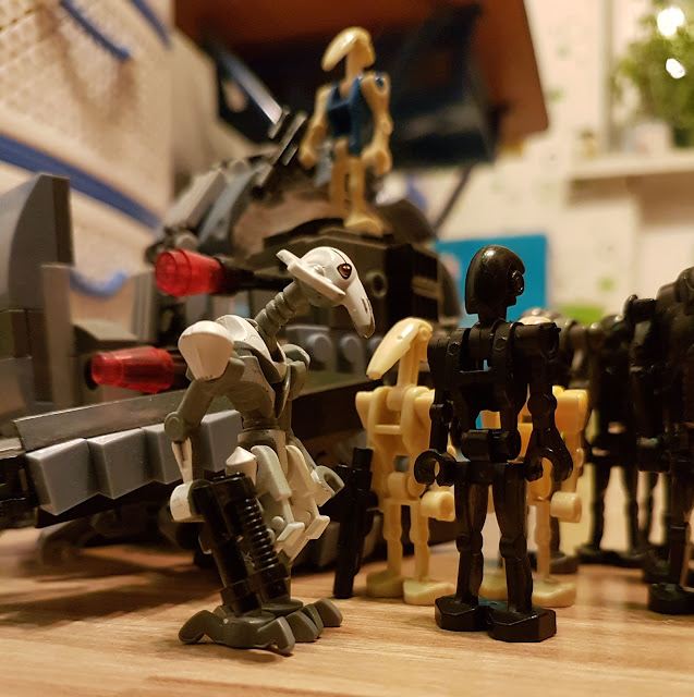 General Grievous and Separatist Droid Army lego Star Wars fan art
