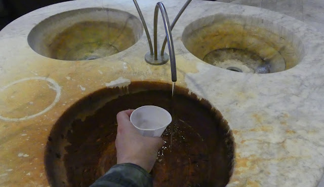 Spa - Quellen mit Trinkwasser Spa - Quellen mit Trinkwasser