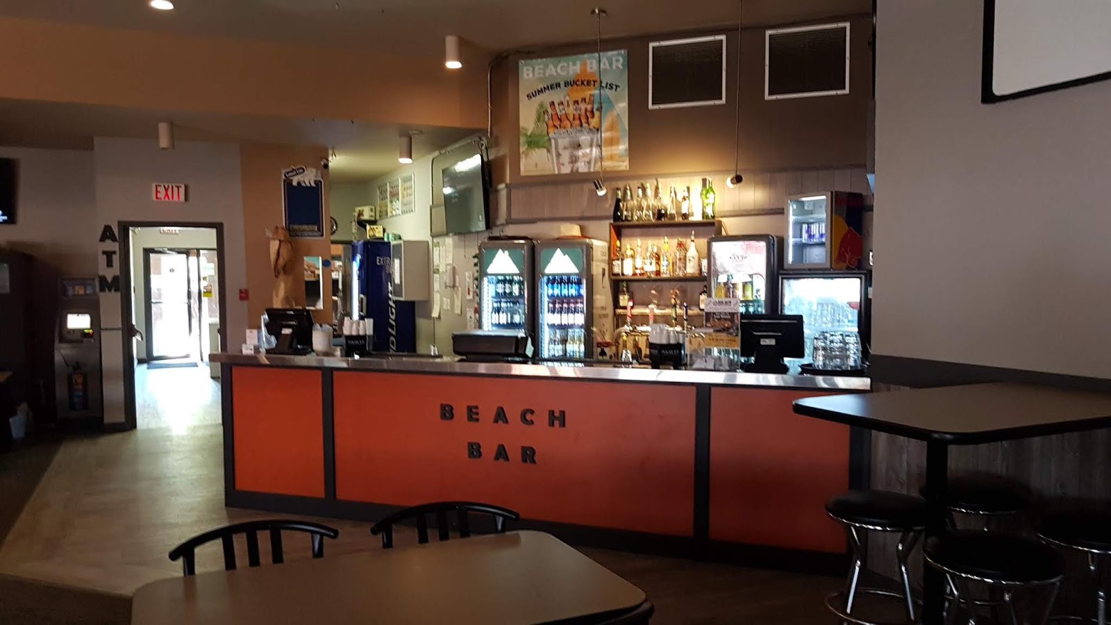 Jeeps Pubs Taverns and Bars Beach Bar (Grand Beach, Winnipeg, Manitoba