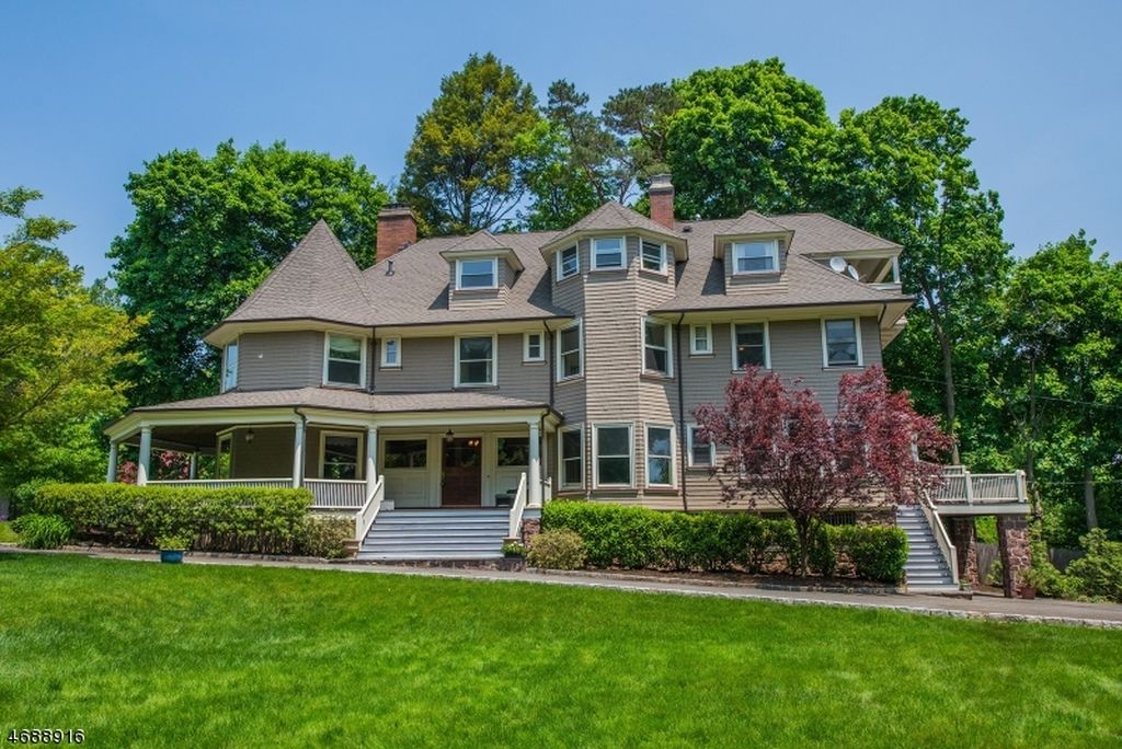 Sweet House Dreams 1892 Victorian in Glen Ridge, New Jersey