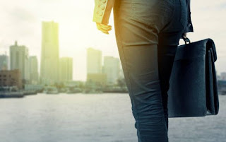 اول يوم عمل موظف جديد