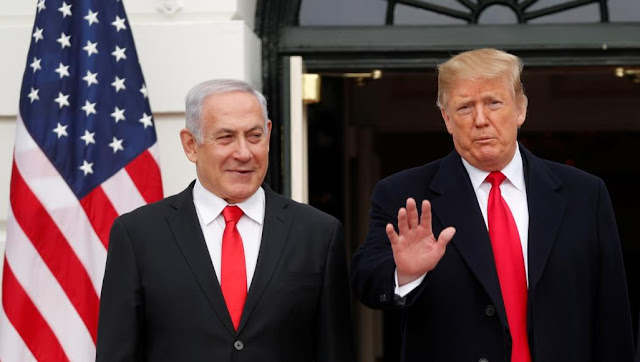ترامب يوقع اعتراف أميركا "بسيادة" إسرائيل على الجولان