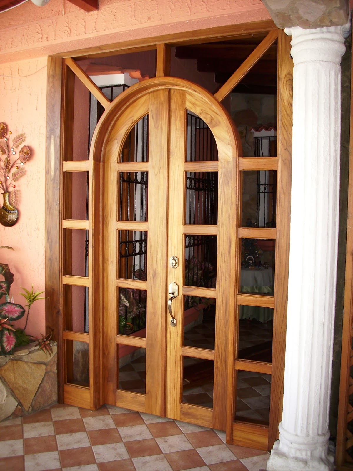 Mis trabajos en madera: Puerta vitral