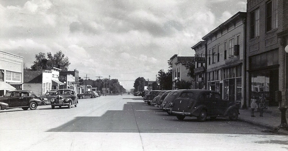 Looking Back by Paul Assink Chapter 16 Town