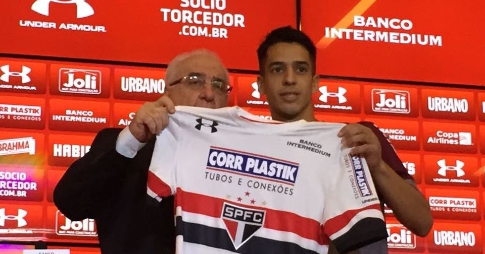 Thomaz Santos fue presentado oficialmente en el Sao Paulo Futbolistas