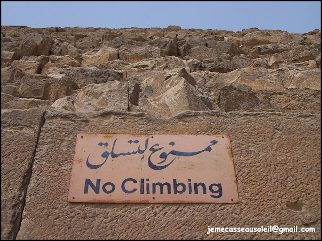 No Climbing !