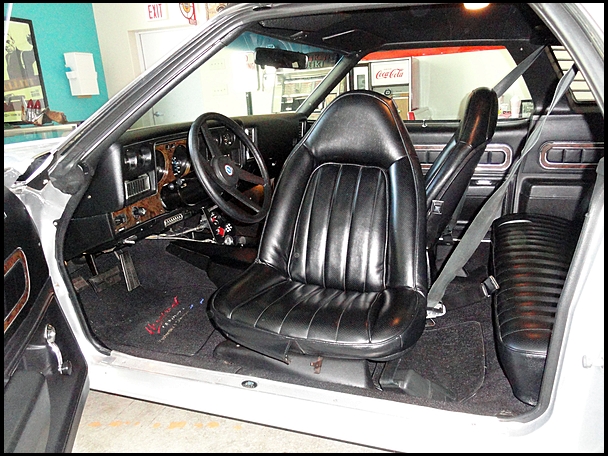 Old Cars With Bench Seats In Front Old Cars With Bench Seats In Front