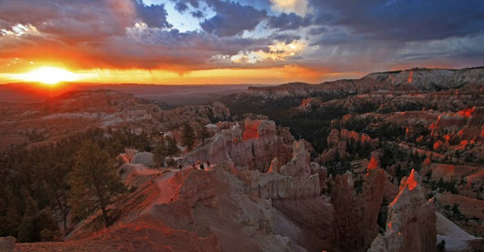 Sunset park in Bryce Canyon Amazingexplore of tourist destination attraction