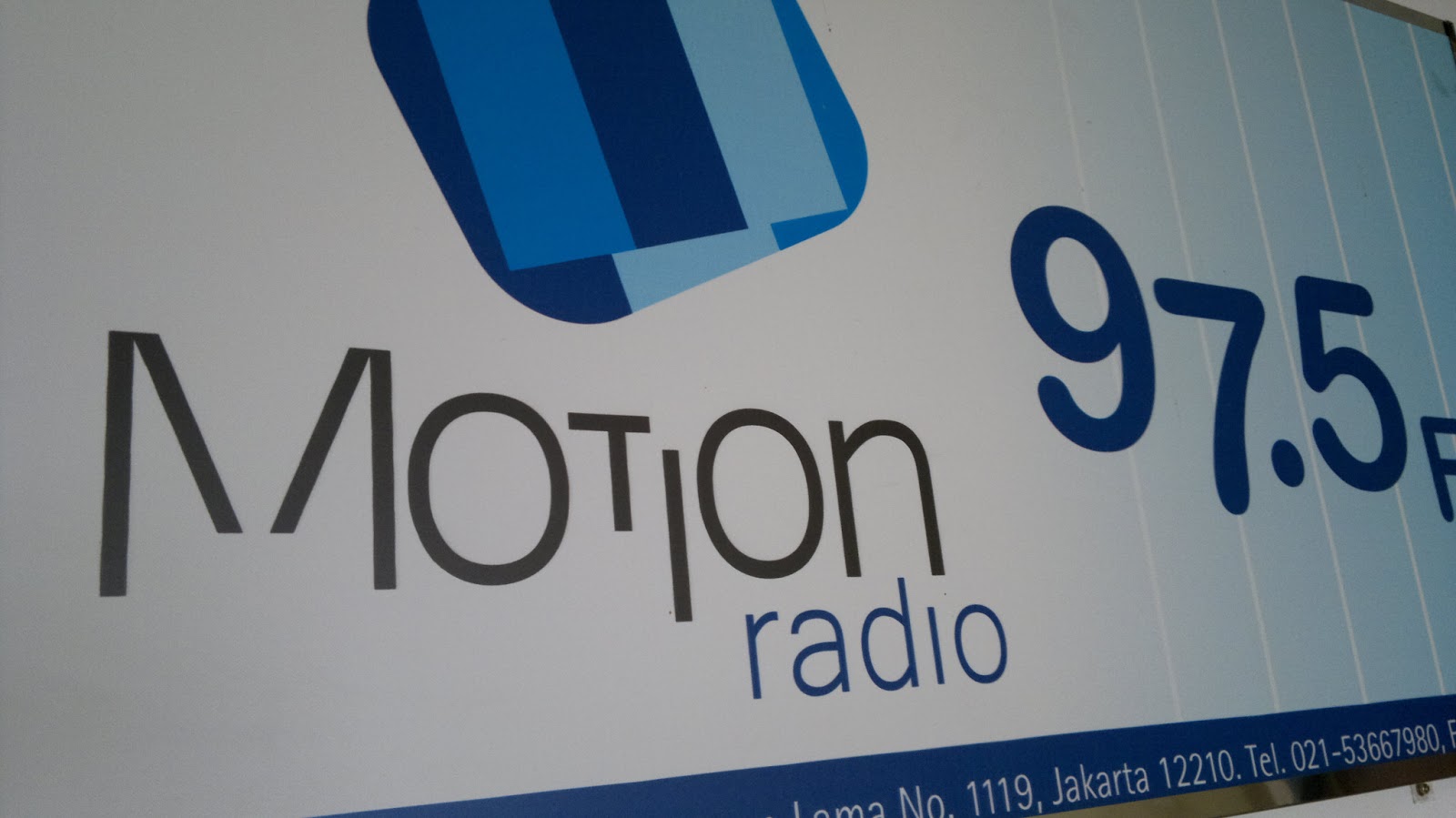 Radio Branding Materials Indoor Sign Motion Radio 97.5 FM Jakarta (2012) Radio Branding Materials Indoor Sign Motion Radio 97.5 FM Jakarta (2012)
