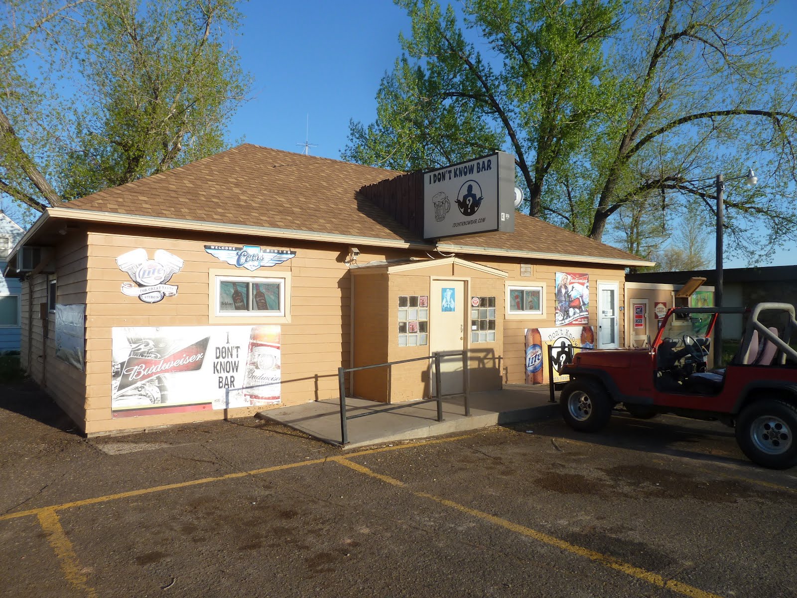 seniors walking across america POST 626 05/11/12 TAYLOR DICKINSON