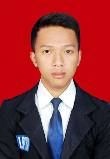 Contoh Penulisan Biografi - Cafe Library