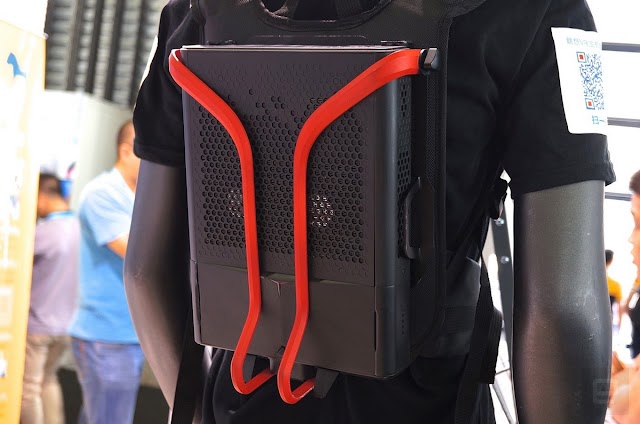 Lenovo Legion VR backpack PC