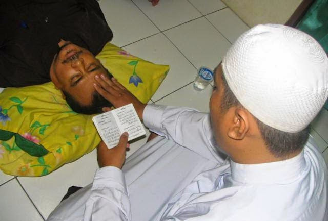 Ruqyah Mandiri Untuk Keluarga, Begini Cara Meruqyah Untuk Melindungi dari Gangguan Jin Ruqyah Mandiri Untuk Keluarga, Begini Cara Meruqyah Untuk Melindungi dari Gangguan Jin