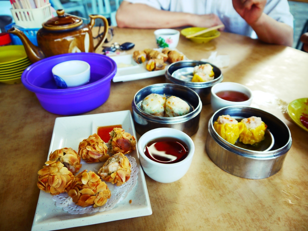 Sumo and I: May 2012