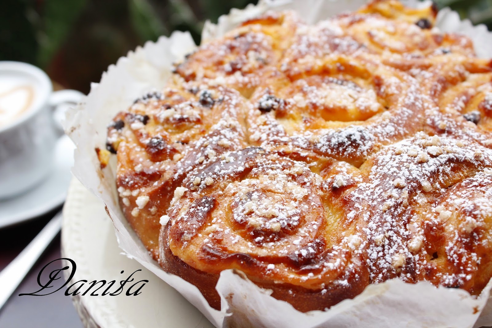 la mia torta di rose alla crema pasticcera