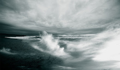 Háborgó tenger, vihar a vízben