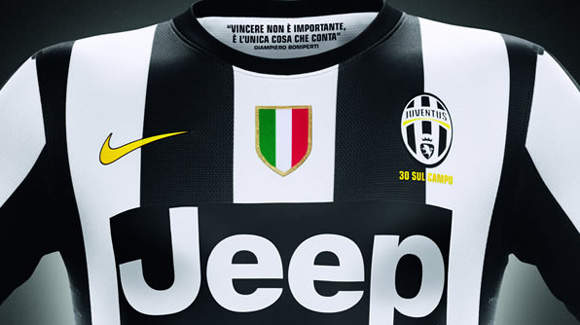 Praha 7: The Jeep® Brand Debuts on the Juventus Jersey