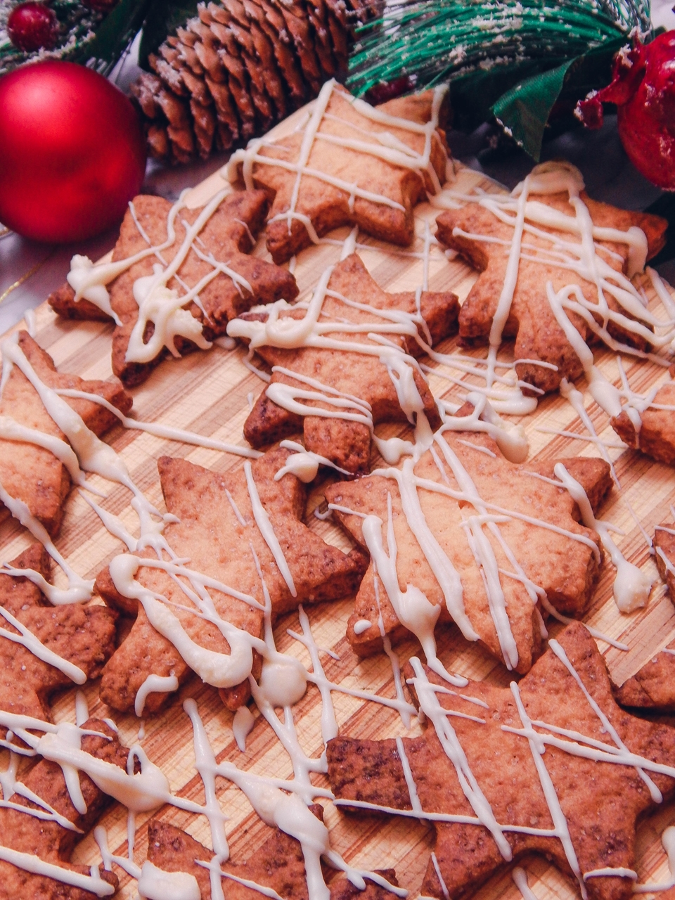 7 Pierniczki inaczej, prosty szybki, łatwy przepis na pierniki ciastka kruche, świąteczne ciastka, ciastka na choinkę jak zrobić pierniki ciastka gwiazdki, blog kulinarny łódź, lifestyle melodylaniella