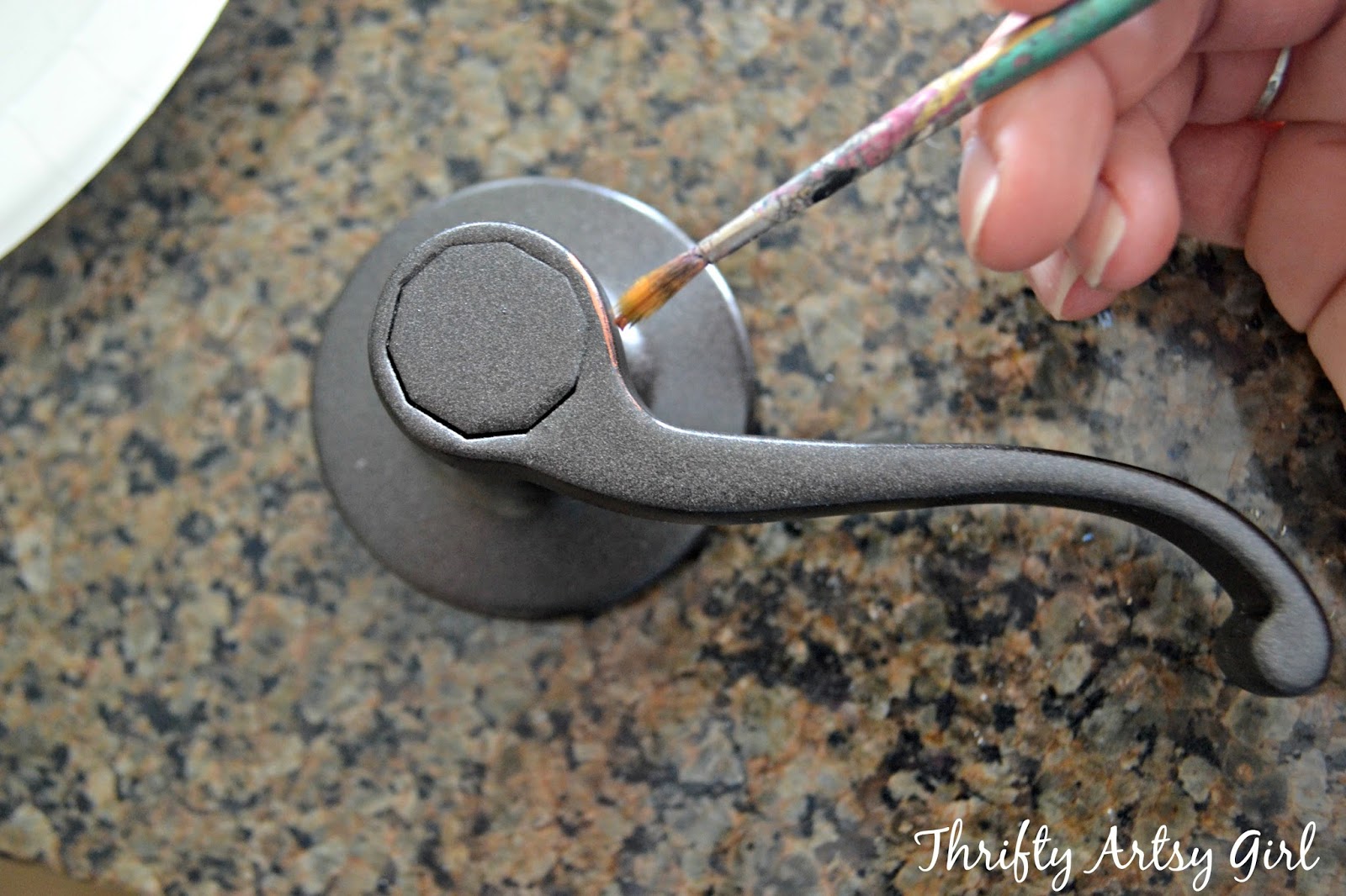 Thrifty Artsy Girl: DIY Spray Painted Doorknobs: From Cheap Brass to  Expensive Oil Rubbed Bronze