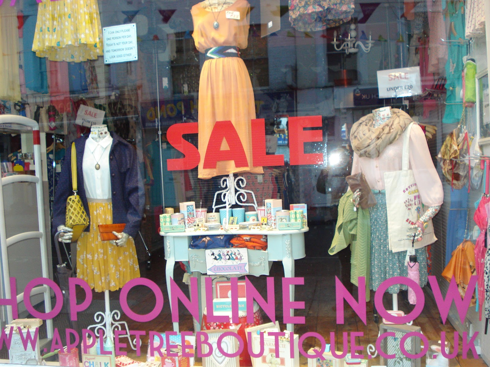 COMPLEMENTOS BONITOS TIENDA APPLE TREE BOUTIQUE EN NOTTING HILL...