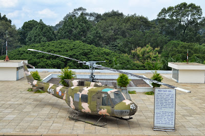 Helicóptero en la azotea del Palacio de la Reunificación