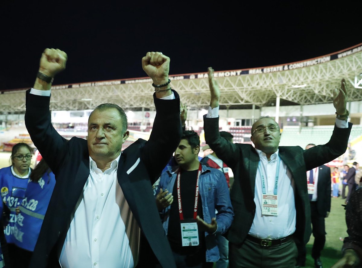 Herşey Bizim Elimizde Herşey Bizim Elimizde
