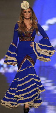 vestidos de flamenca Aurora Gaviño 2013