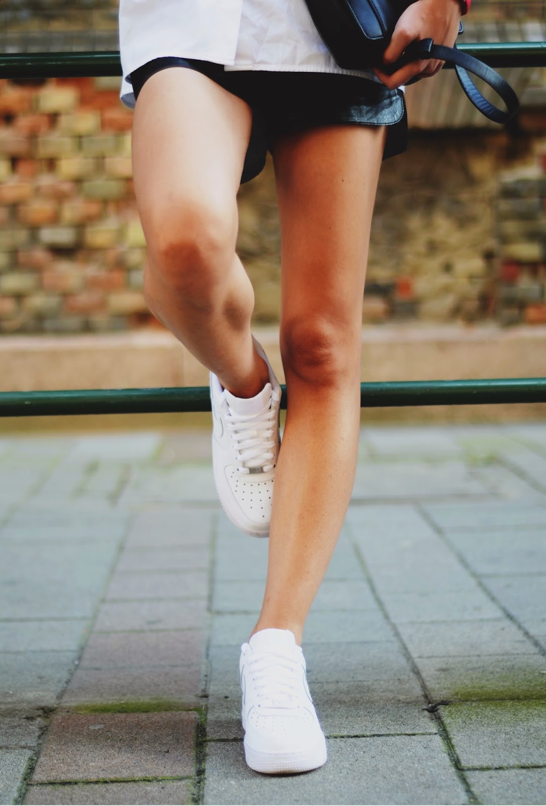 WEARING NIKE AIR FORCE 1 | What Vero Wears
