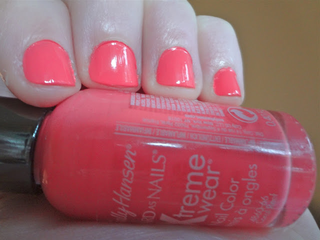 sally hansen coral reef nail polish