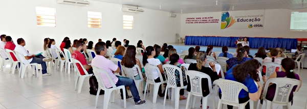 Professores de Cocal debatem relações étnico-raciais - Imagem 1