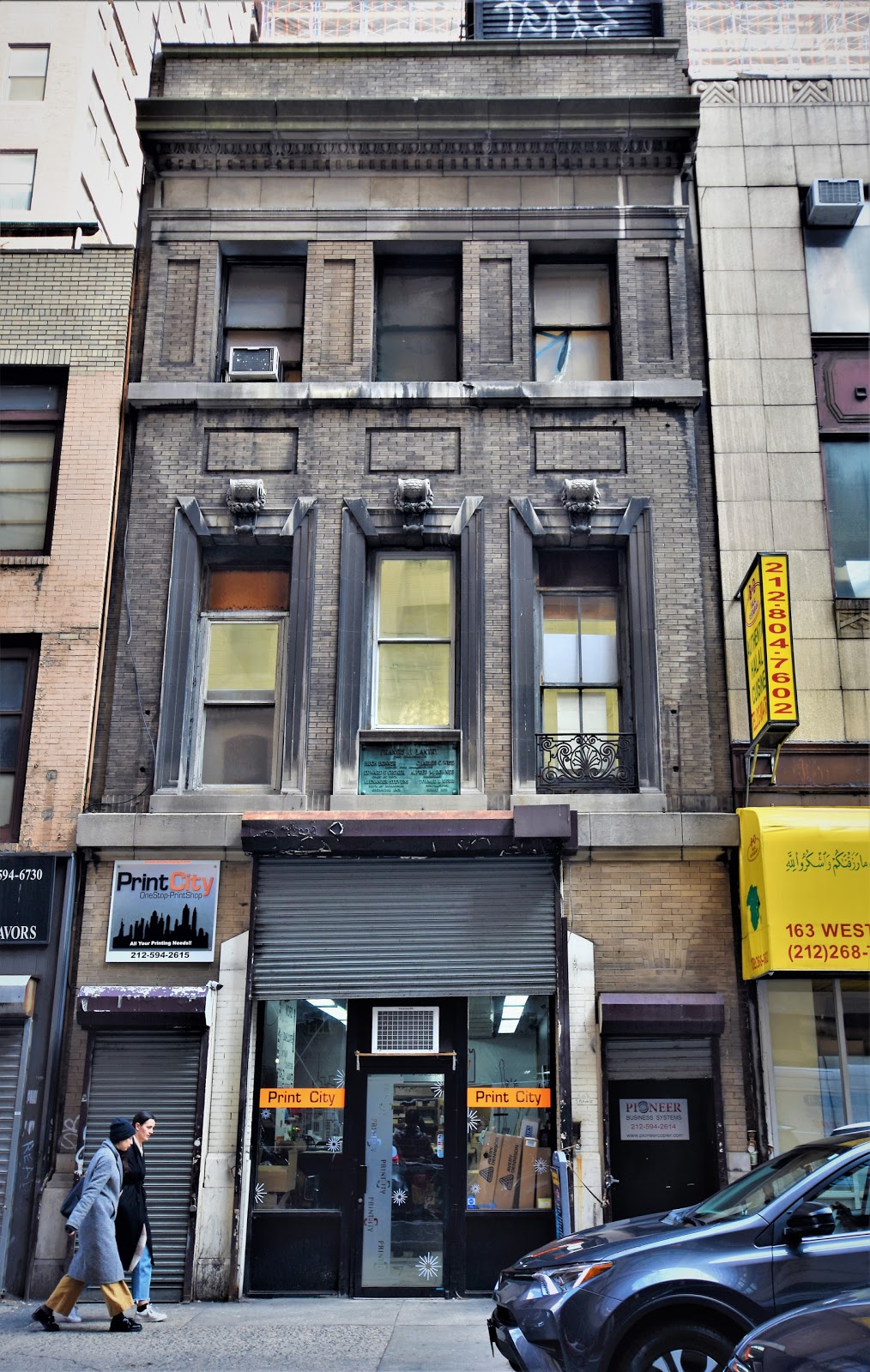 Daytonian in Manhattan Engine Company No. 1 165 West 29th Street