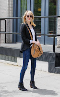 Emma Stone tight jeans