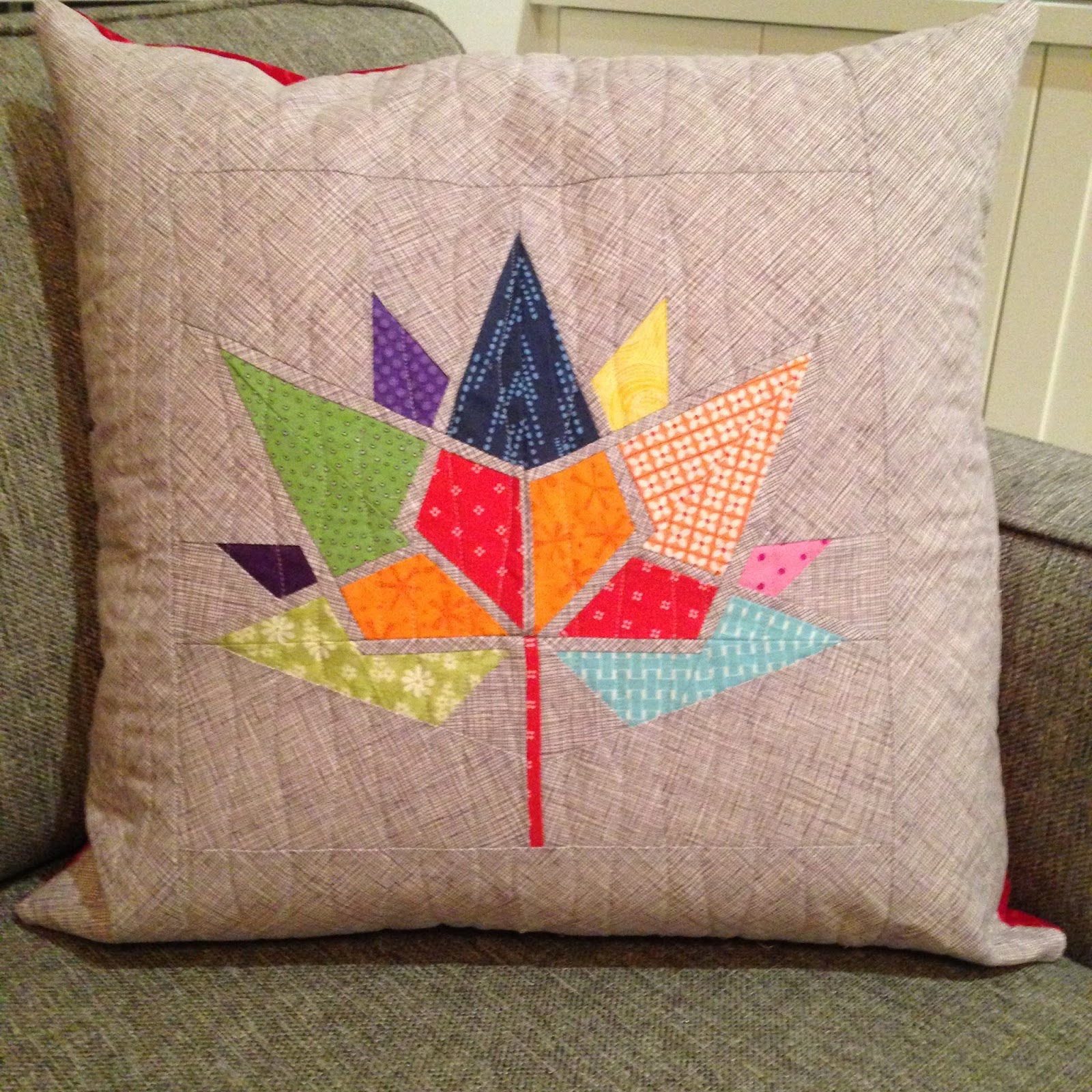 The Cozy Quilter Canada 150 Pillow