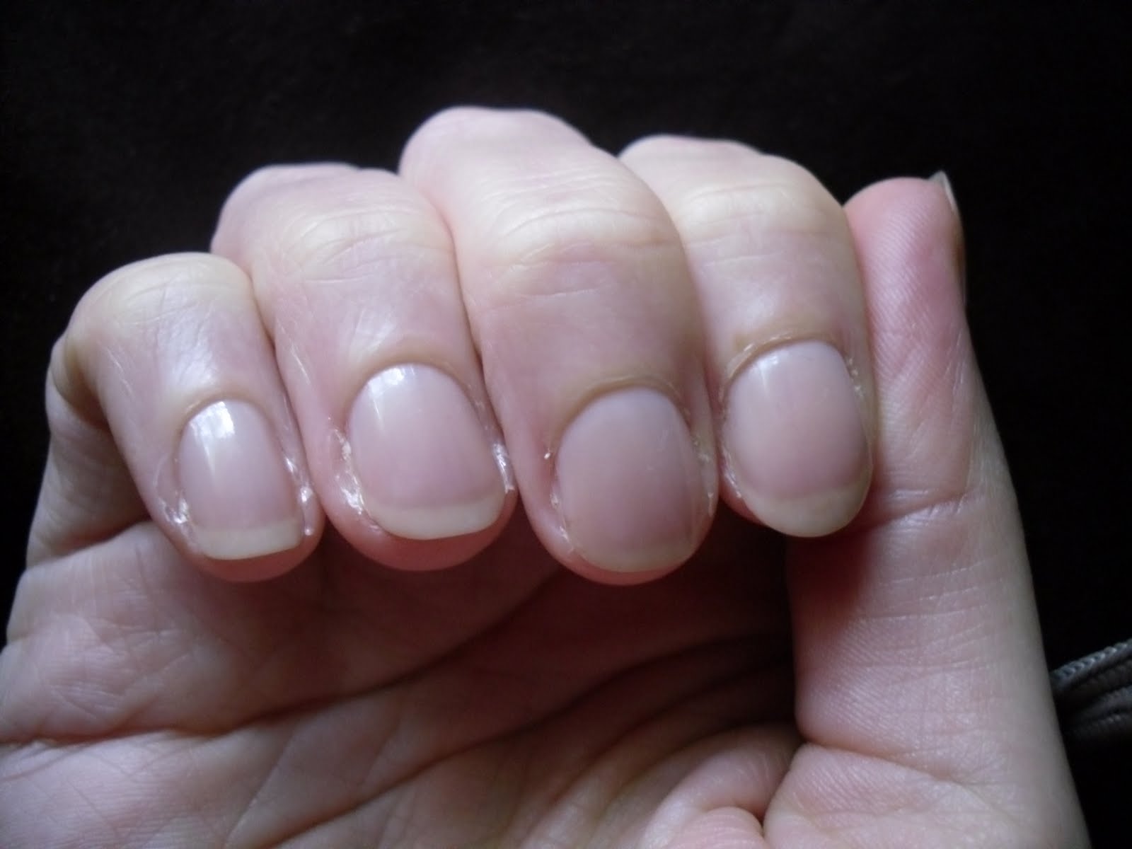 Beautifully Glossy Essie Au Natural