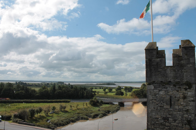 Bunratty Castle, Ireland. www.goodfoodshared.blogspot.com