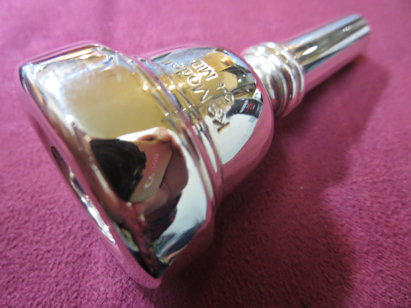管楽器修理専門店 バードサウンドトーキョー: ティルツ トロンボーンマウスピース KSモデル 54MD 太管