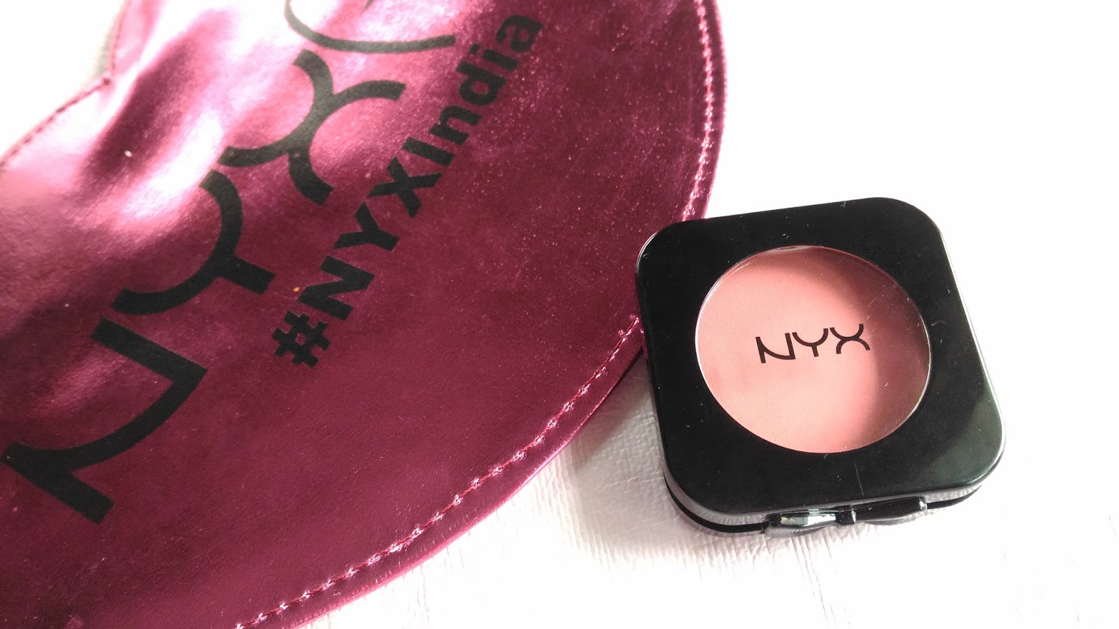 Beauty & Beyond NYX HD BLUSH IN AMBER REVIEW