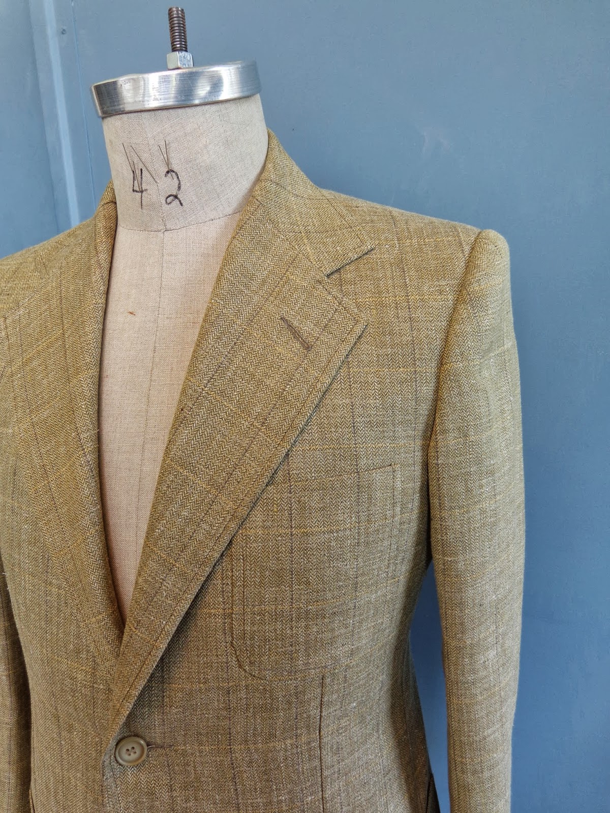 A Tailor Made It: Suits: the finishing details