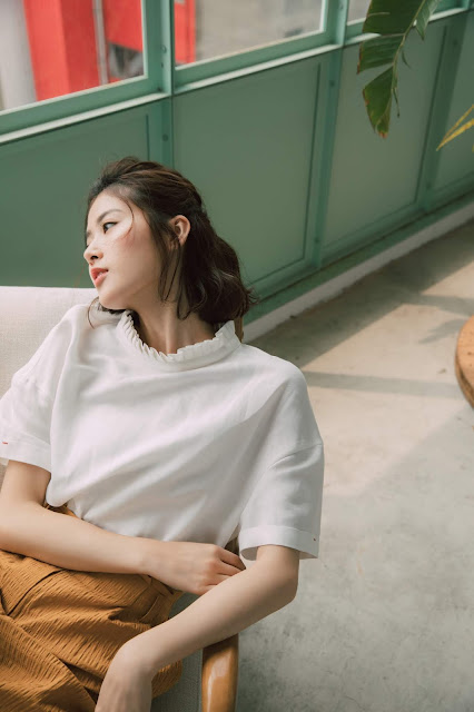 花領白色棉麻短袖上衣