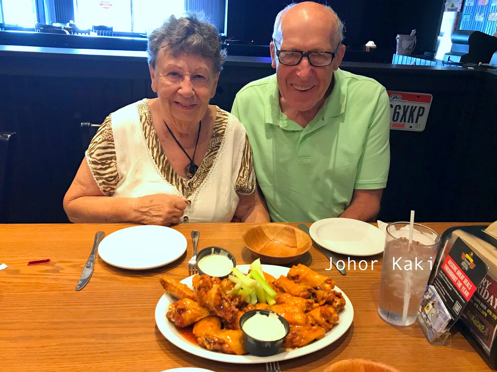 The World's First Buffalo Wings at Anchor Bar, Buffalo, New York Tony Johor Kaki Travels for