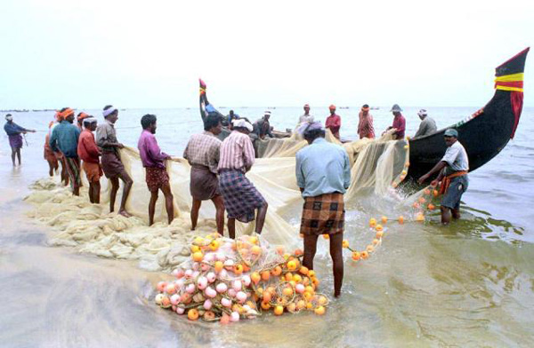 kasaragod, Meeting, fish, fisher-workers, fishermen, Sagara Samskrithi on Fish workers